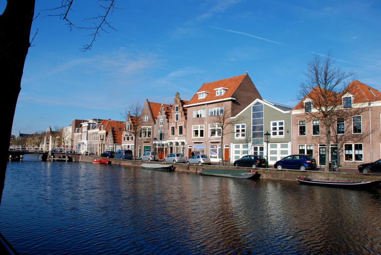 Villa Woonboot Irene Alkmaar Exterior foto